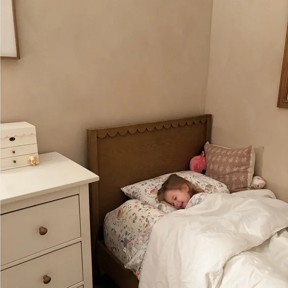 Toddler Bed Bumper - Picture 6 of 6